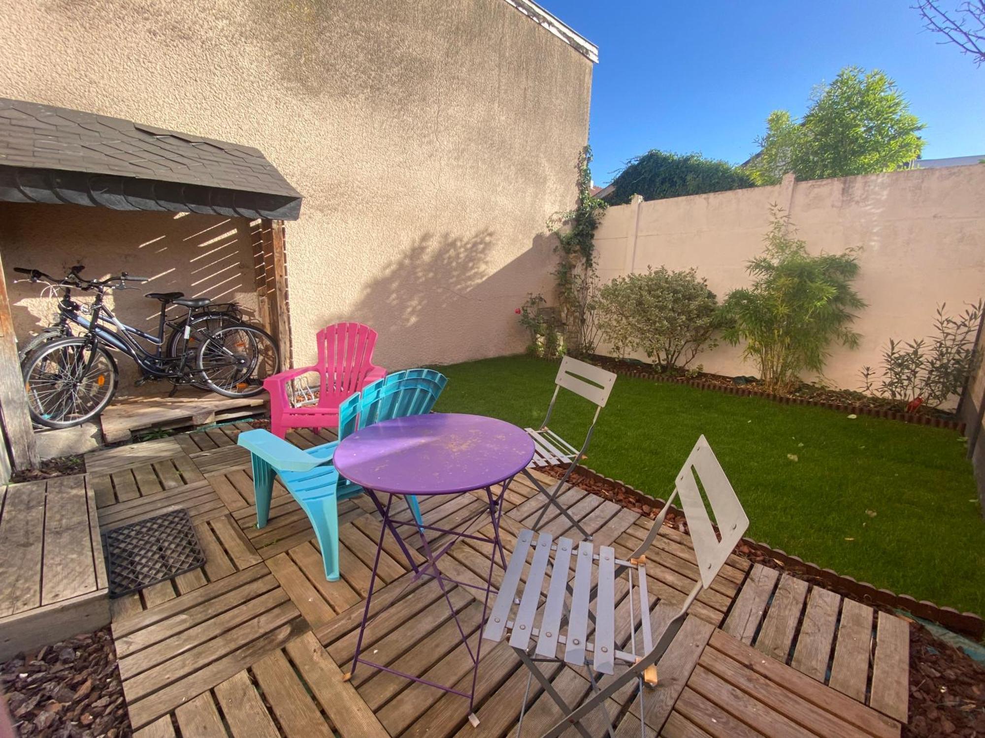 Au Cosy Garden Apartment Reims Ngoại thất bức ảnh