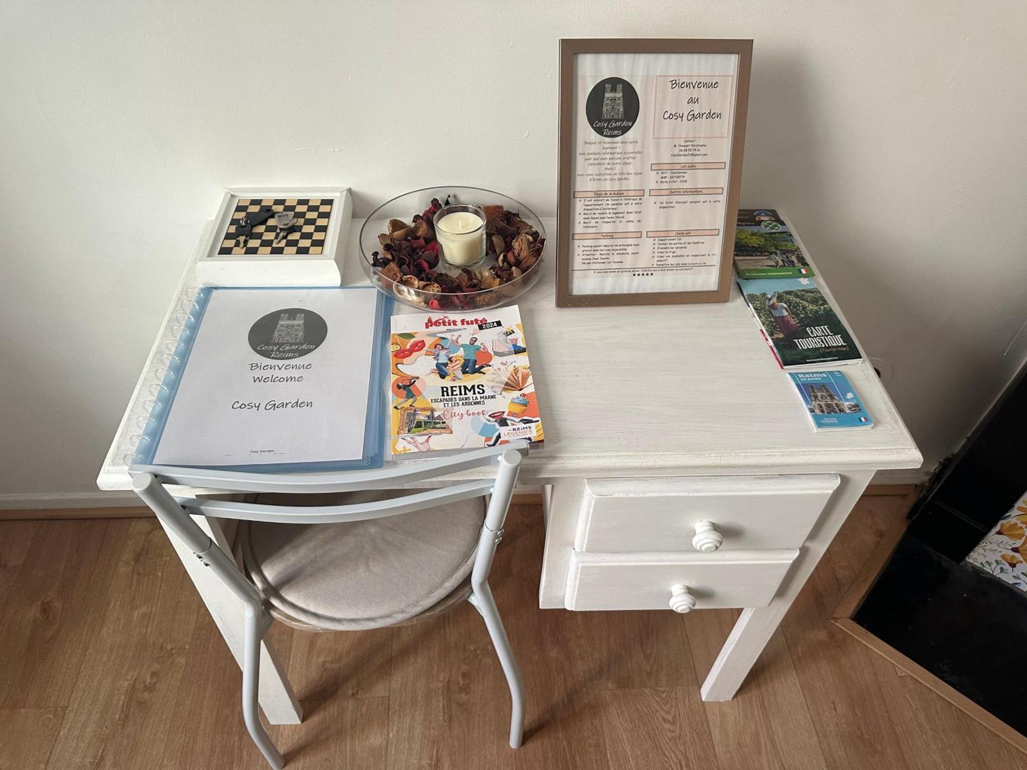 Au Cosy Garden Apartment Reims Ngoại thất bức ảnh